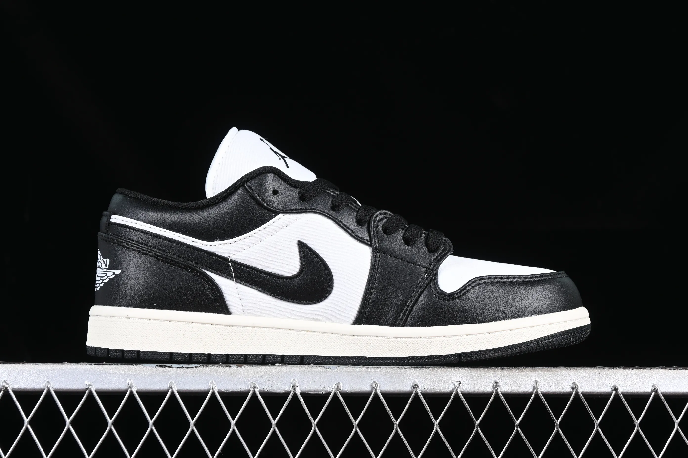 All categories Air Jordan Jordan series basketball shoes Air Jordan 1 Low Z version Air Jordan 1 Low "Vintage Panda" AJ1 Joe 1 black and white panda low-top cultural casual sneakers FB9893-101